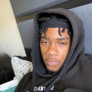 Meet your Posher, Antonio